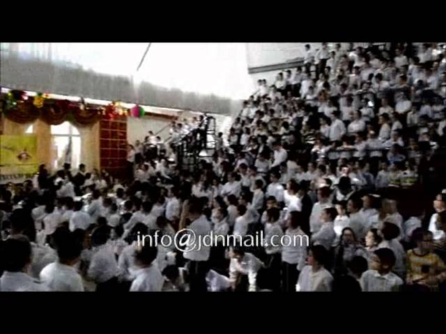 Simchas Beis Hashoeiva Anachnu Vetsetsaenu in Bnei Brak 5775