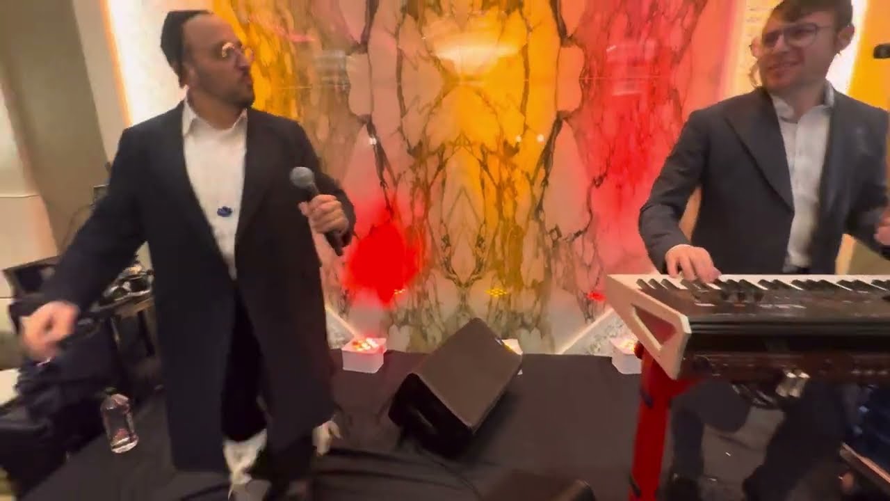 Mermelstein & Wertheimer Wedding | Singer Lipa Schmeltzer | Chesky Schwartz on the keys