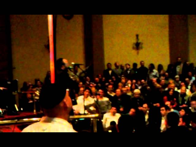 Eitan Katz at Carlebach 17th Yahrtzeit Ufduyey Part 1