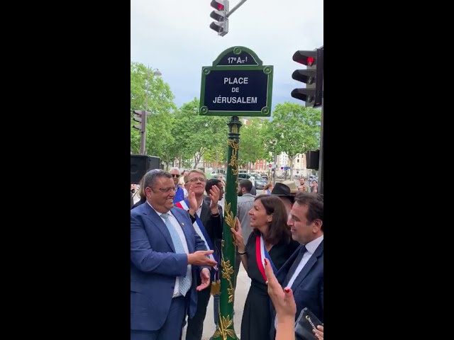Mayor Leon inaugurated Jerusalem Square in Paris