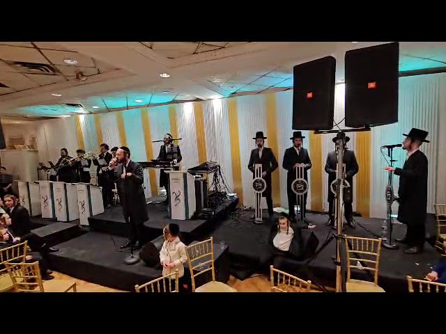 Yoely Fischer Production Menachem Moskowitz Shira Choir