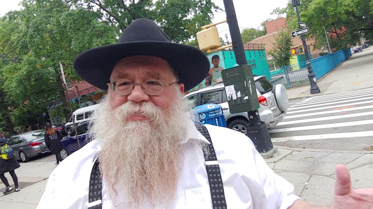 Crown Heights 1929 hosts Chabad