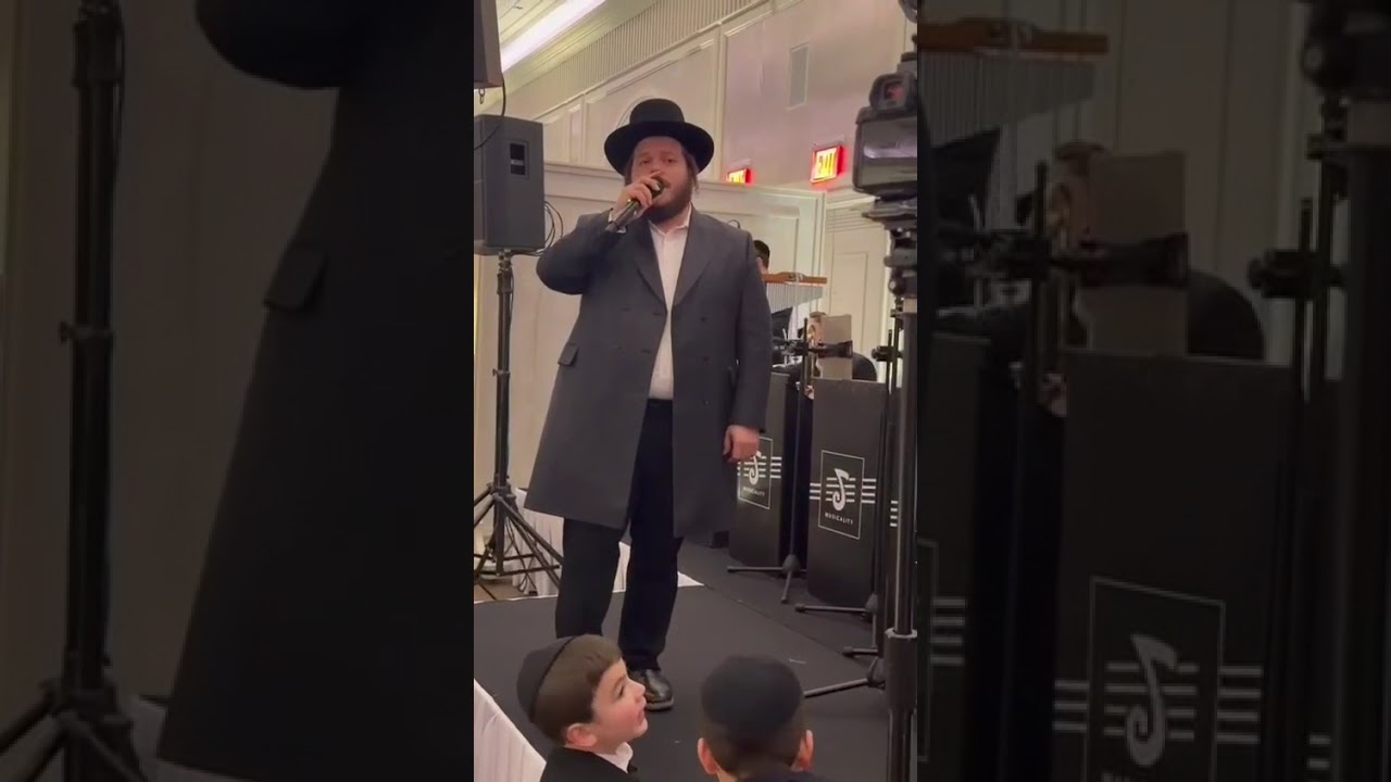 Yossi Shtendig 🎹 Levy Falkowitz 🎤 Tnuah Choir
