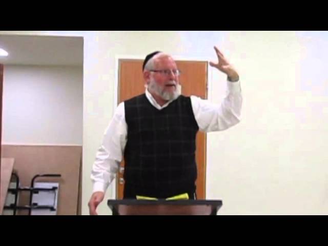 Rabbi Aba Wagensberg - Going that Extra Mile  - Parshat Tetzaveh
