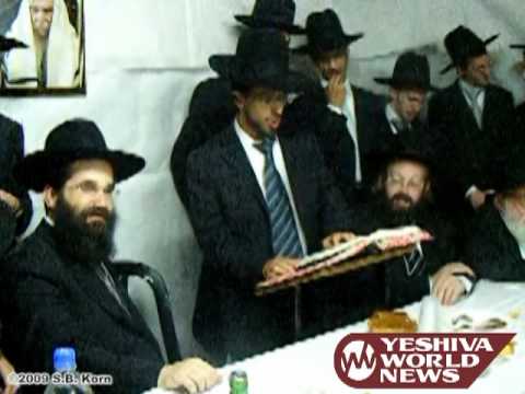 Siyum and Simchas Beis HaShoeva at Yeshivas Nachlas Binyamin