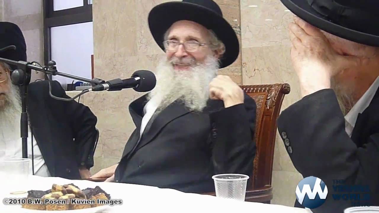 Massive Siyum at Mir Yeshiva