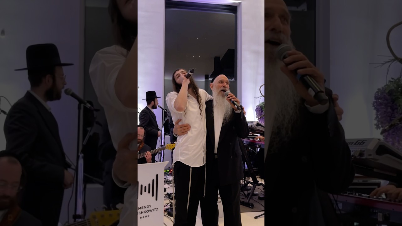 When the words that you sing aren’t just words 🫂🥰 #jewishmusic #jewishband #jewishmusicians #unity