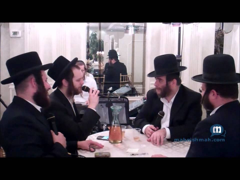 Chilu Posen & Hamezamrim Sing 'Al Tiktsof Hashem' At Bar Mitzvah