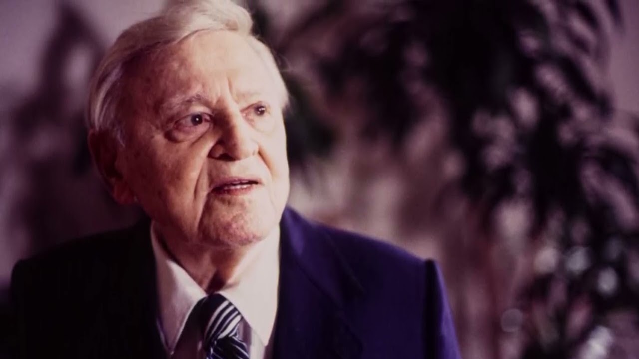 Cantor Moshe Ganchoff Z"L - Mimkomcha (Radio WEVD)