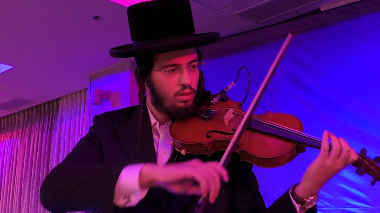 ישראל שלמה לפקוביץ' על הכינור
