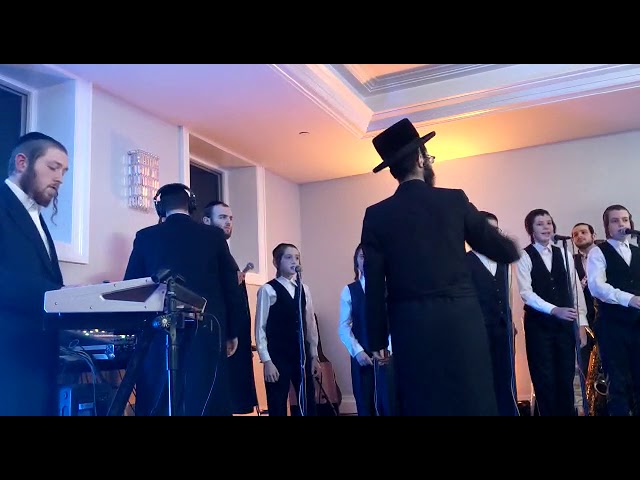 Yingerlich Choir • Avrum Duvid Lunger