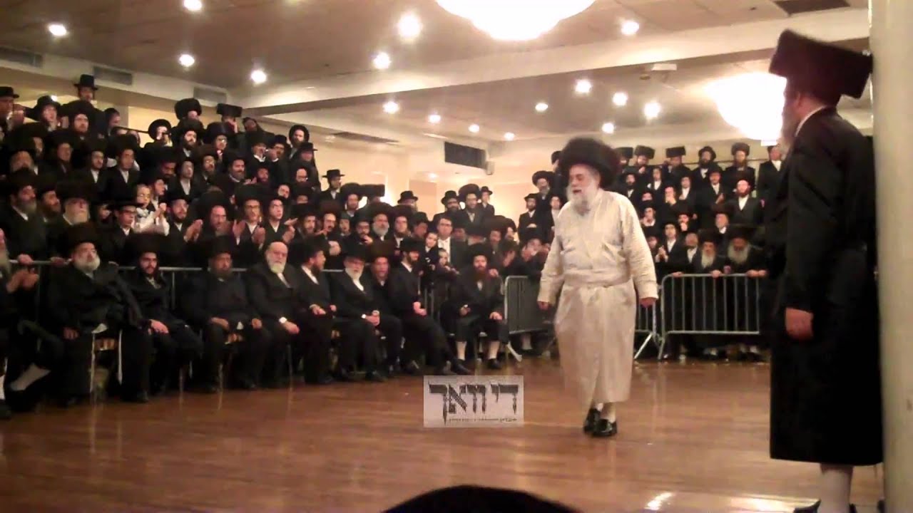 Toldos Aharon Rebbe - Mitzvah Tanz