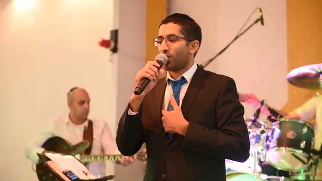 אבישי אשל |  חומות של תקווה בחתונה