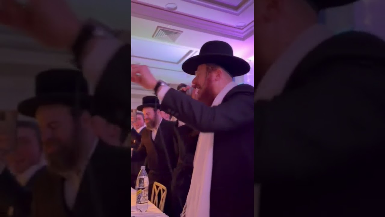 "א חסידישע טריפ" אברהם מרדכי שווארץ 🎤 שמוליק לוטרמן 🎹 איציק עקשטיין 🎸 "קהל דלוק"
