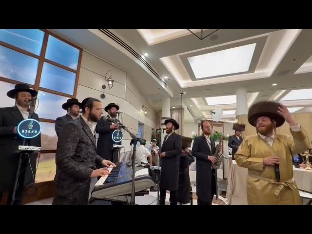 עקיבה גרומן 🎤 מקהלת קאפלה 🎤 יענקי לנדא 🎹