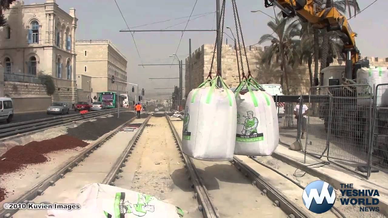 Construction on the Jerusalem Light Rail during Chol HaMoed Sukkos 5771