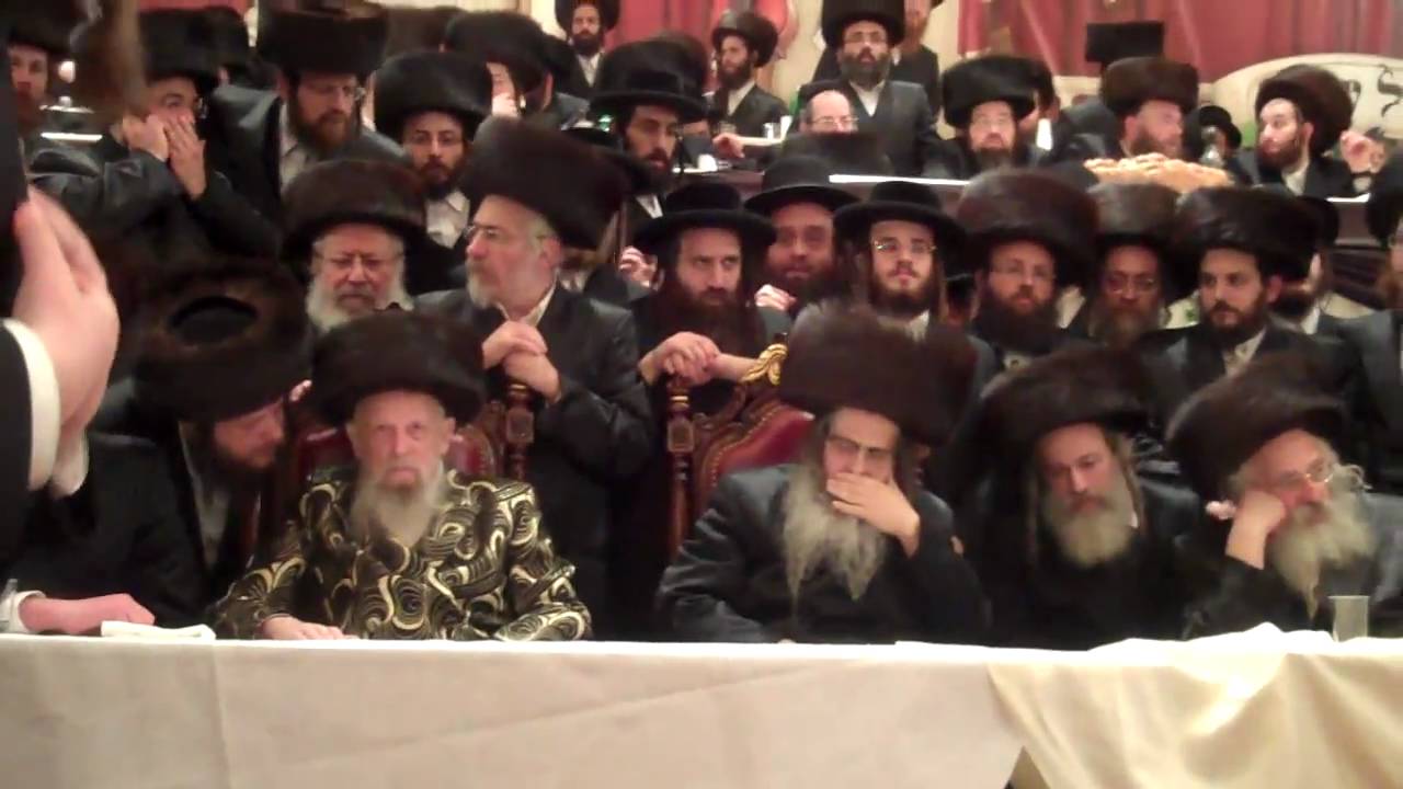Satmar Rebbe - Mitzvah Tanz
