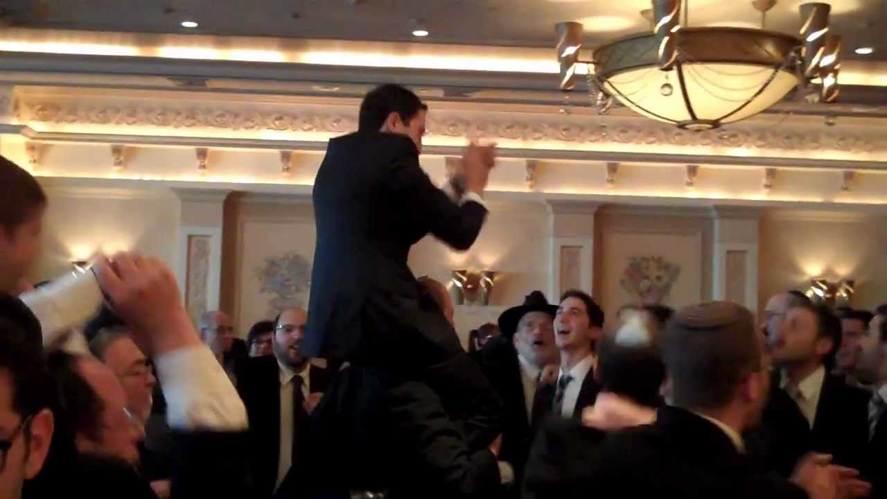 Jewish wedding music band Shir Soul plays The Badekin at Marina Del Rey