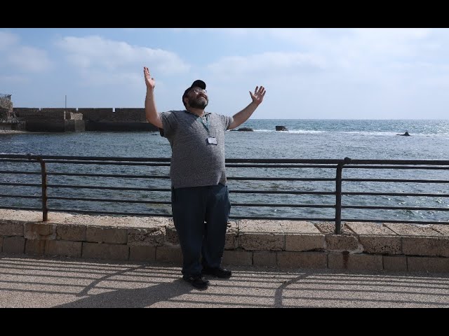 Mishpacha's Rabbi Ephraim Schwartz Tours Akko's Old City
