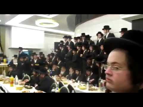 שמחת התנאים פון נכד האדמורים מתולדות אברהם יצחק -בוהוש און מאקאווא