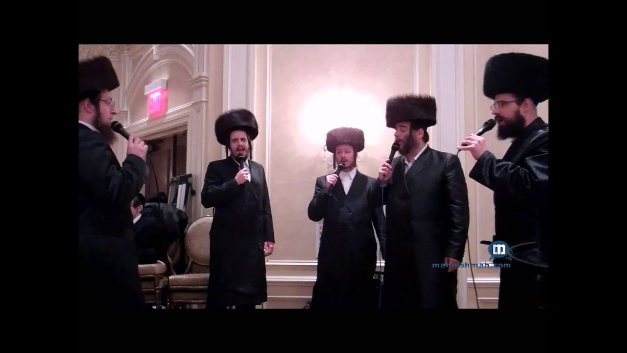 Yisroel Werdyger With Hamezamrim Singing At Wedding