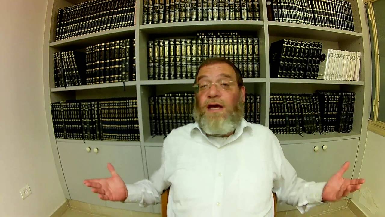 Shoftim 5 min message by Rabbi Aaron Dovid Poston Deuteronomy 16:18-20