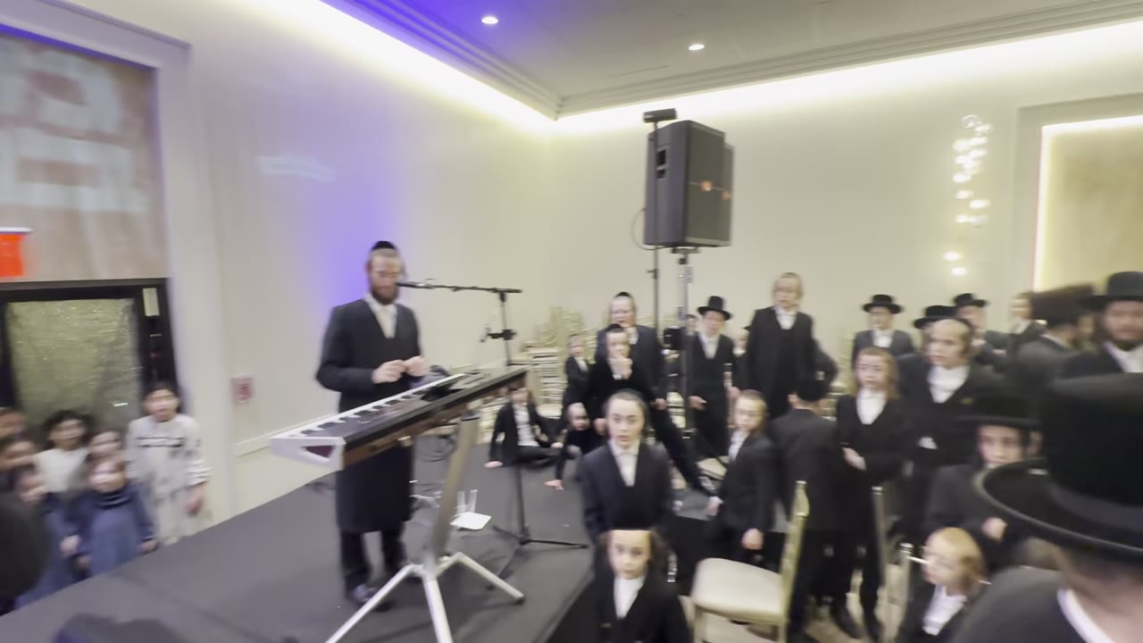 Brach & Glick | Singer Kalmy Schwartz | Shimon Moskowitz on the keys