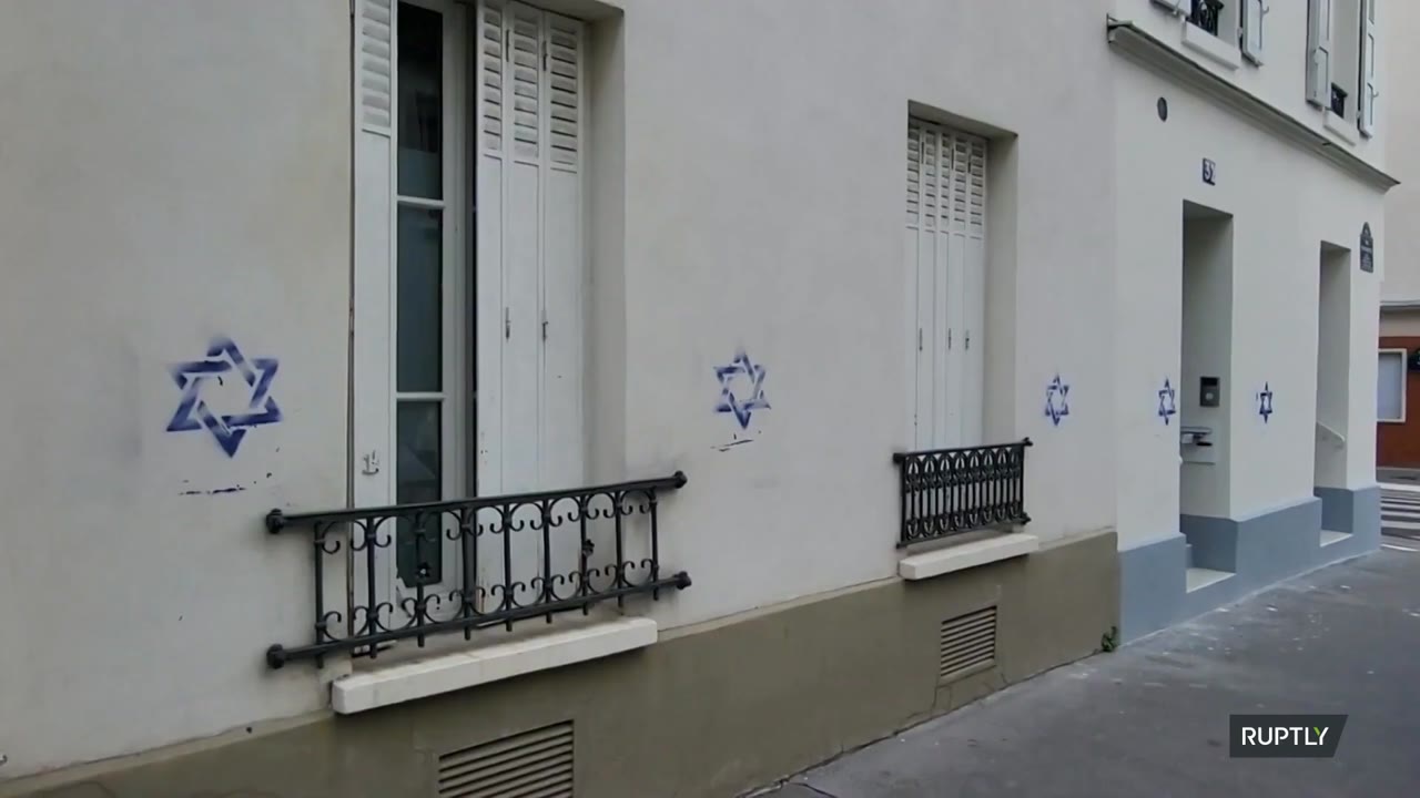 France Opens Investigation into ‘despicable’ Antisemitic Graffiti in Paris
