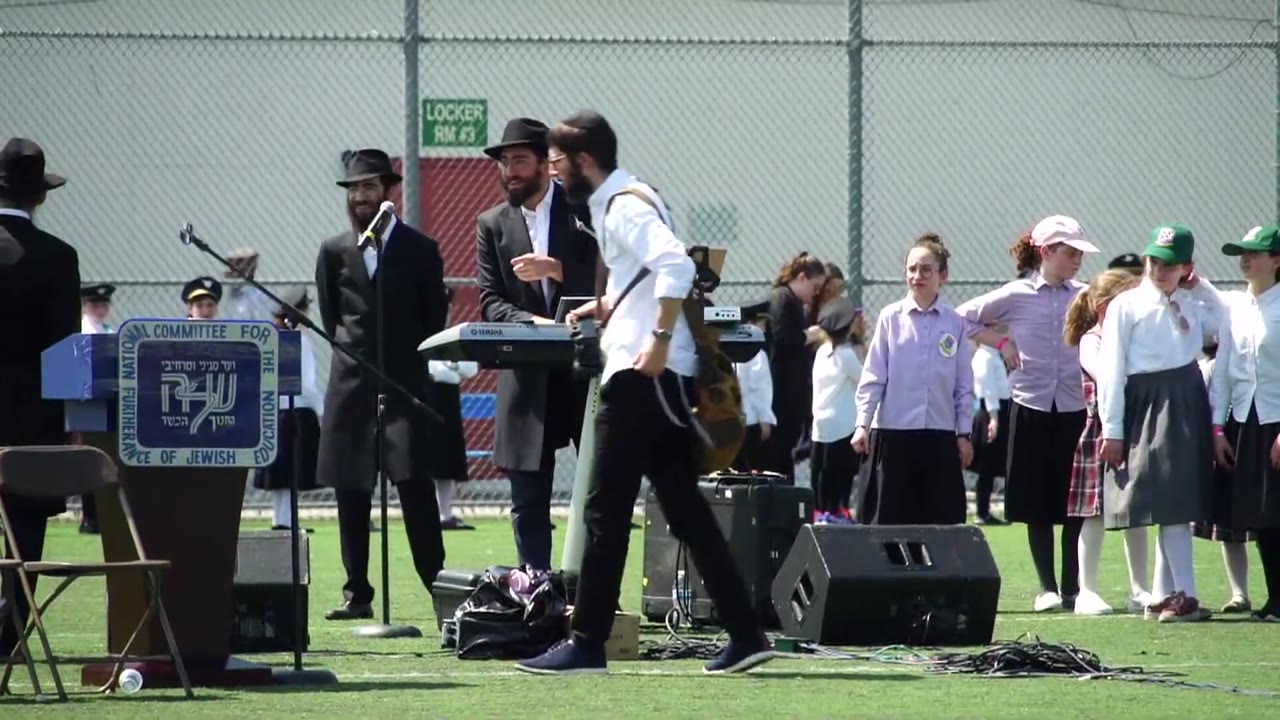 Avraham Fried : Ani Mamin