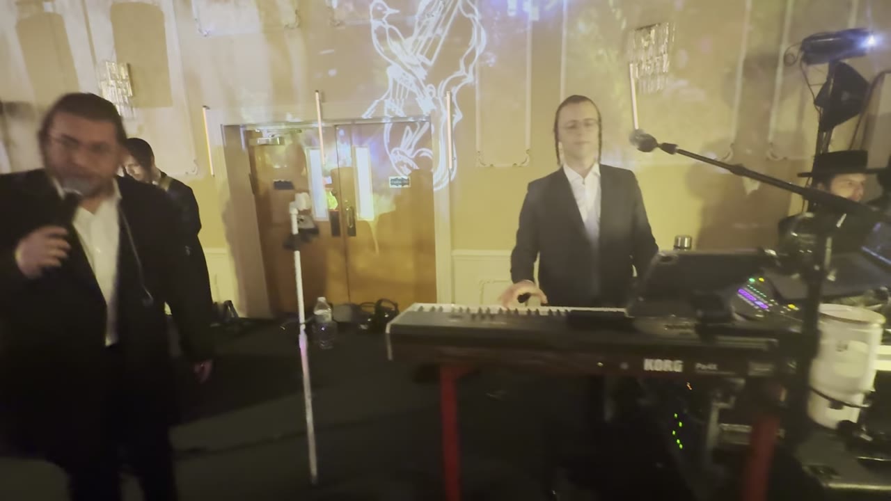 kalmy Schwartz & Yossi Shtendig &  fire 🔥 @ Heimann
