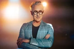 Alan Cumming
