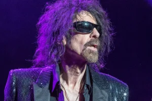 Peter Wolf and the Midnight Travelers
