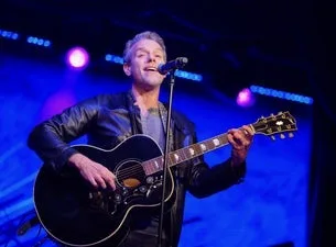 Adam Pascal