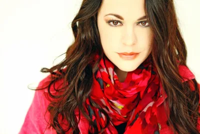 Mindy Smith