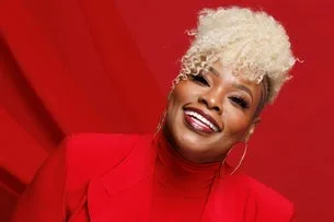 Tasha Cobbs Leonard