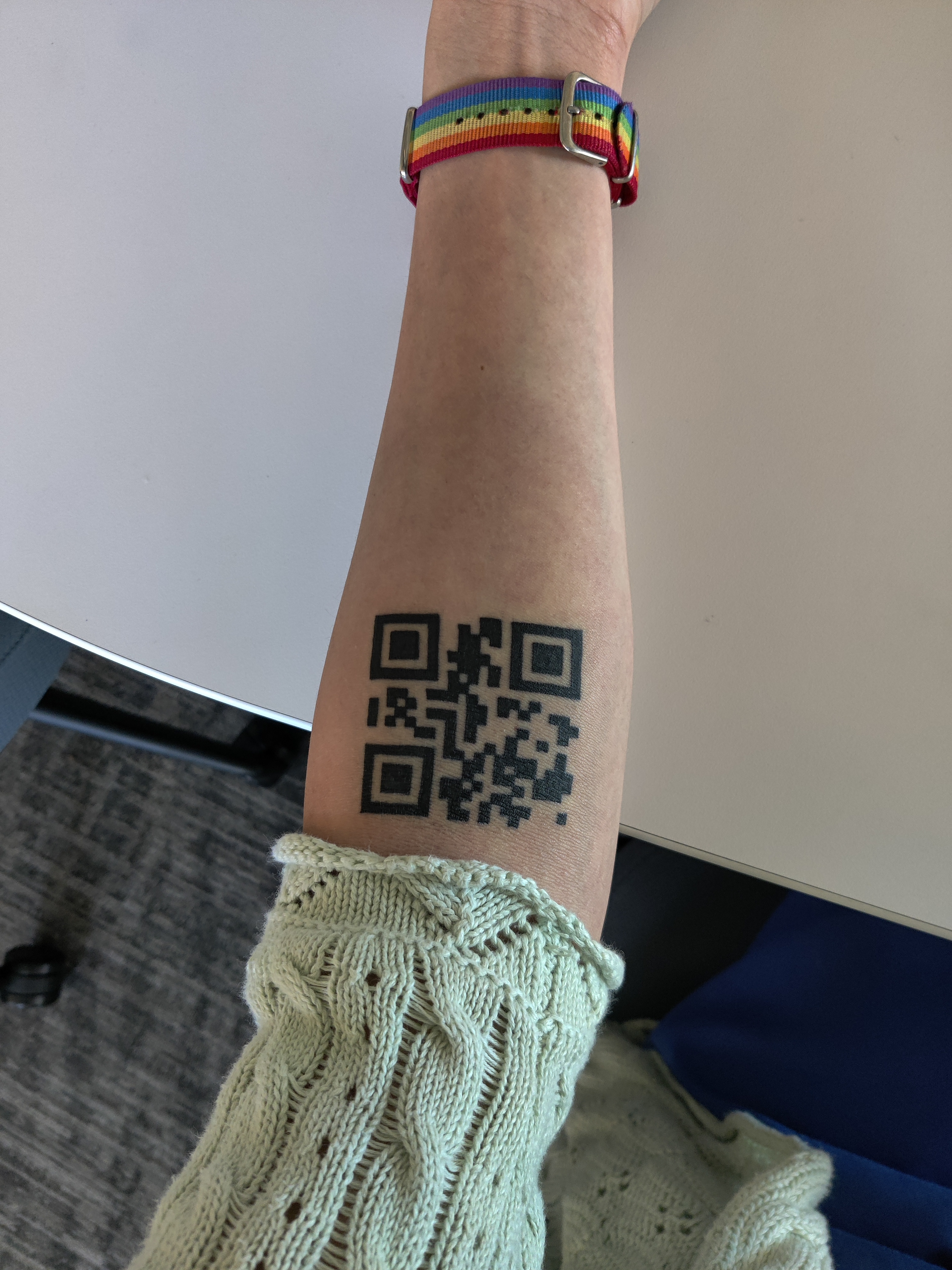 Astrid.tech QR code tattoo: Astrid.tech là thương hiệu hàng đầu về lĩnh vực thiết kế hình xăm mã QR. Với Astrid.tech QR code tattoo, bạn sẽ được trải nghiệm văn hóa sáng tạo đẳng cấp nhất. Họ cung cấp những hình xăm sáng tạo, đẹp mắt và chuyên nghiệp với mức giá phù hợp.